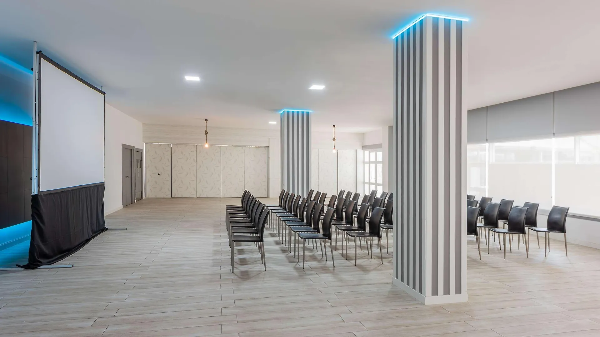 Hotel Madrid Chamartin, Affiliated By Melia 3*,