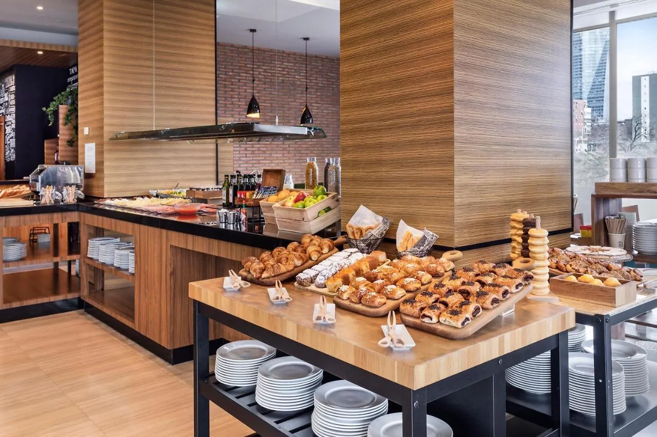 Hotel Madrid Chamartin, Affiliated By Melia