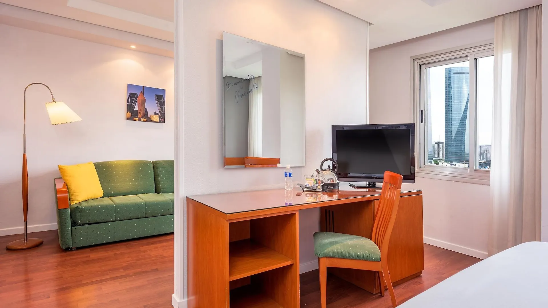 Hotel Madrid Chamartin, Affiliated By Melia