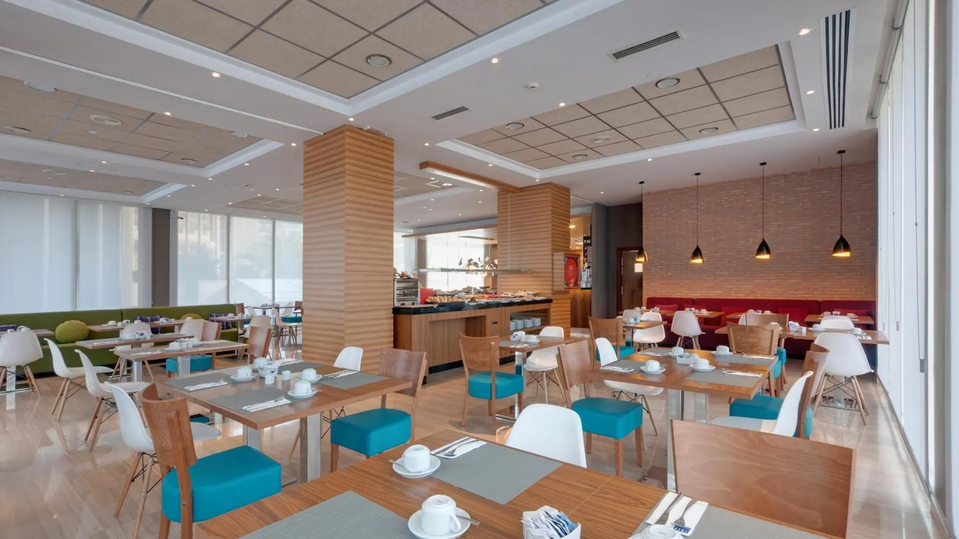 Hotel Madrid Chamartin, Affiliated By Melia