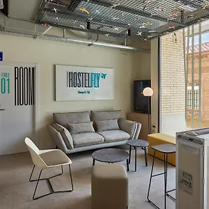 호스텔 Hostelfly