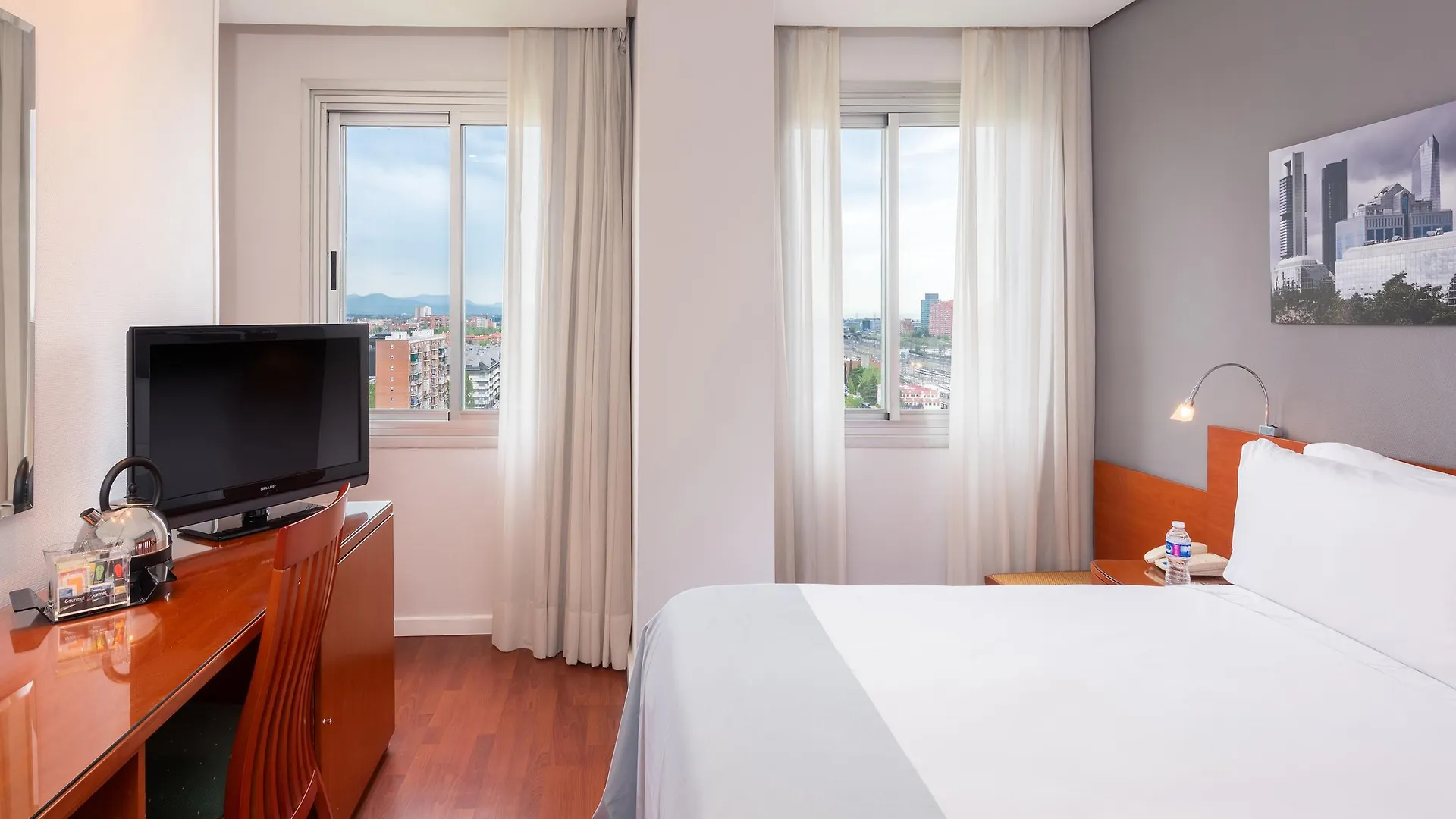 Hotel Madrid Chamartín, Affiliated by Meliá