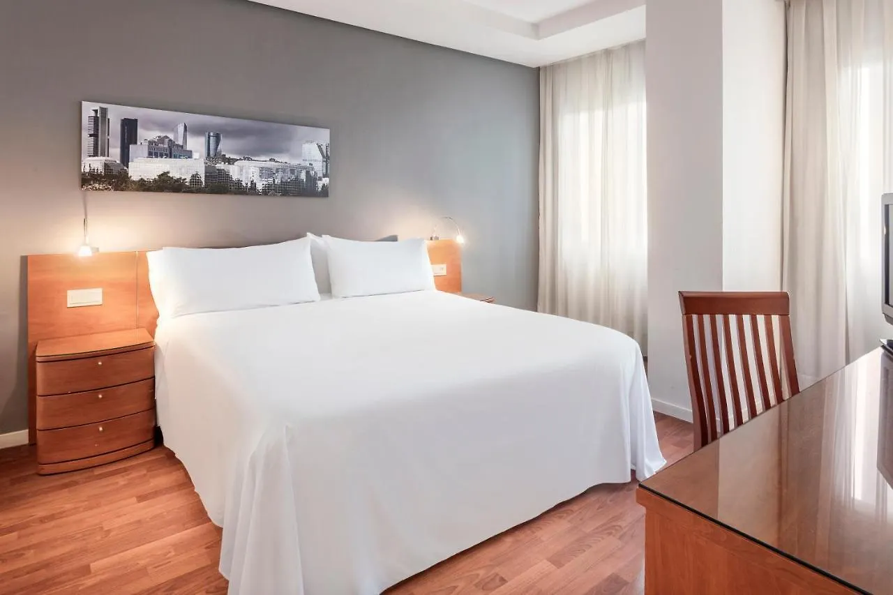 Hotel Madrid Chamartín, Affiliated by Meliá
