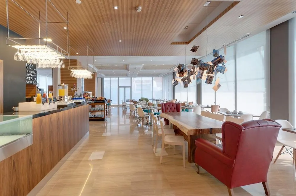 Hotel Madrid Chamartín, Affiliated by Meliá Espanha